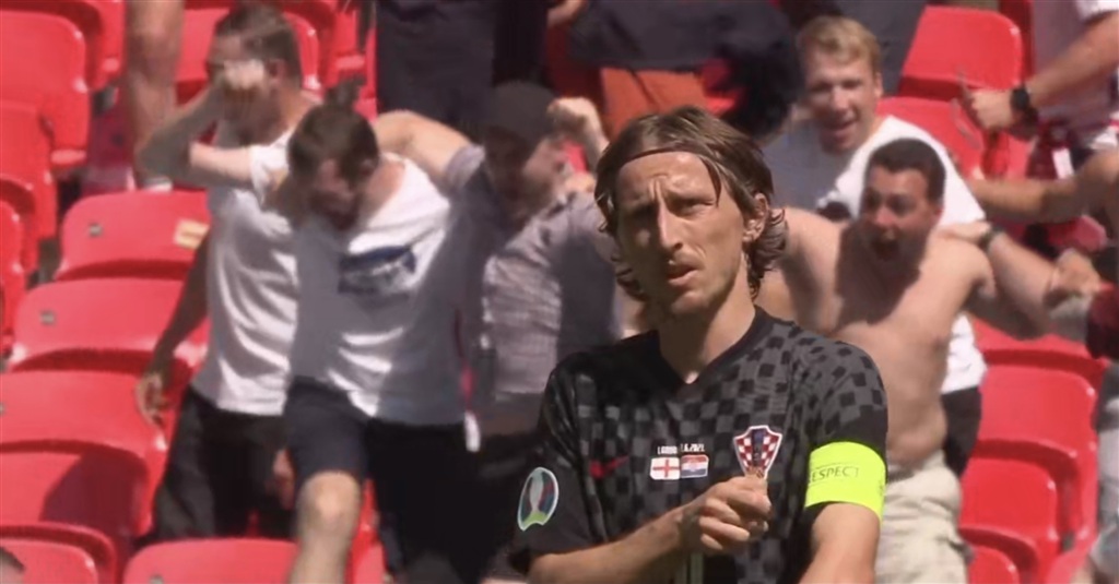 牙巨星克里 牙巨星克里