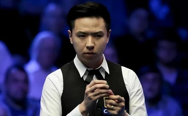 赛的竞技氛 赛的竞技氛