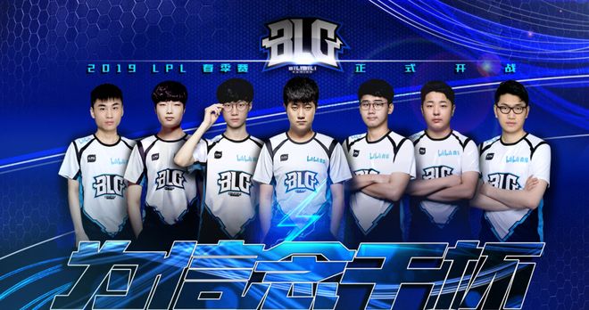 己的出色发 己的出色发